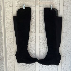 Over the knee black tall suede woman’s boots wedge heel size 8.5 great condition